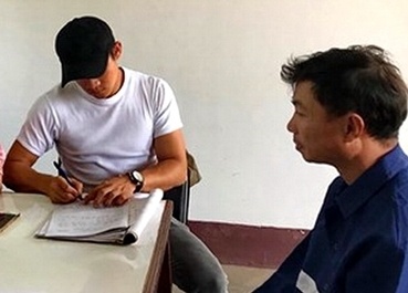 Vay bat cap vo chong lua dao 10 ty dong tron truy na sang Lao hinh anh