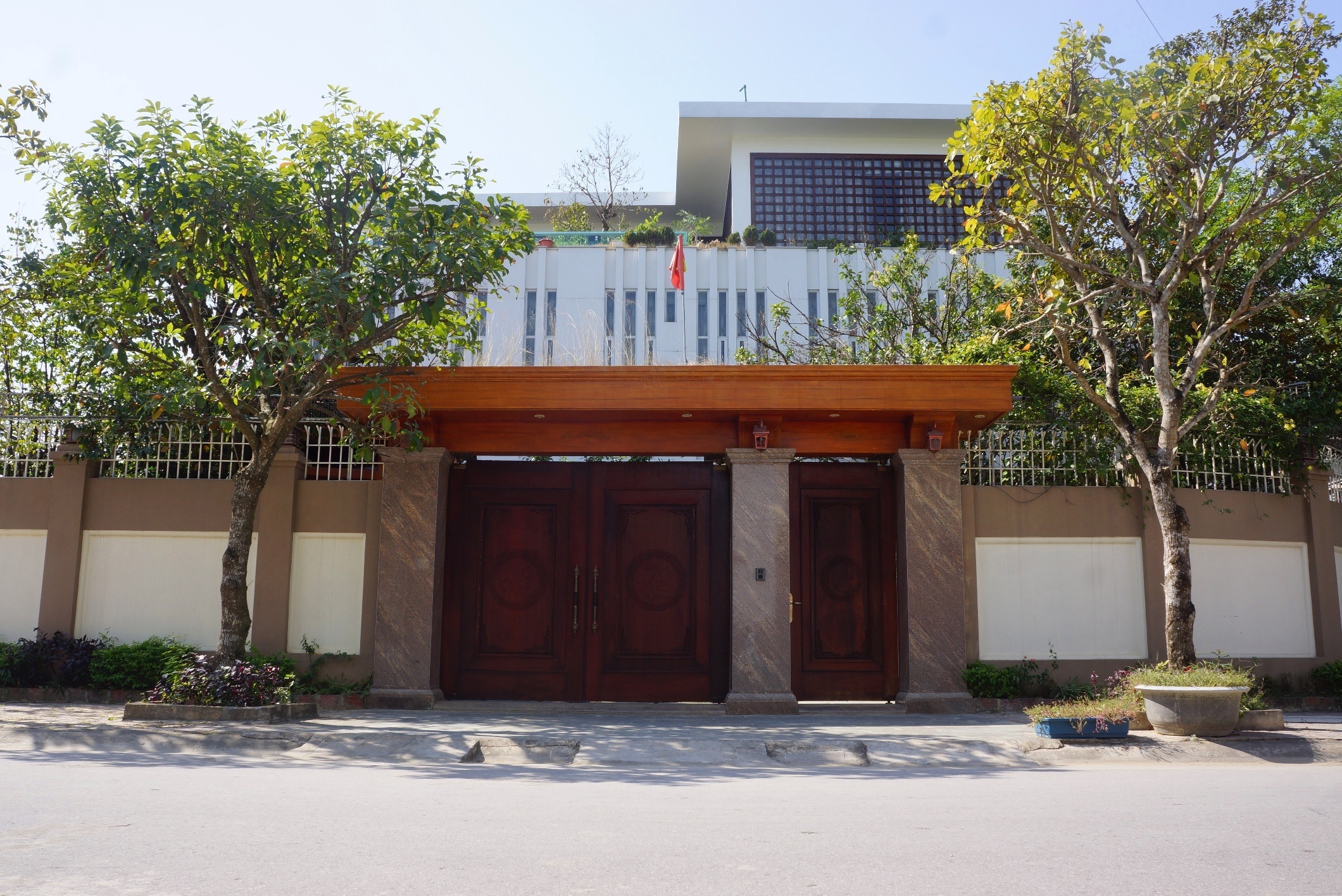 tim ba Tran Vu Quynh Anh anh 2