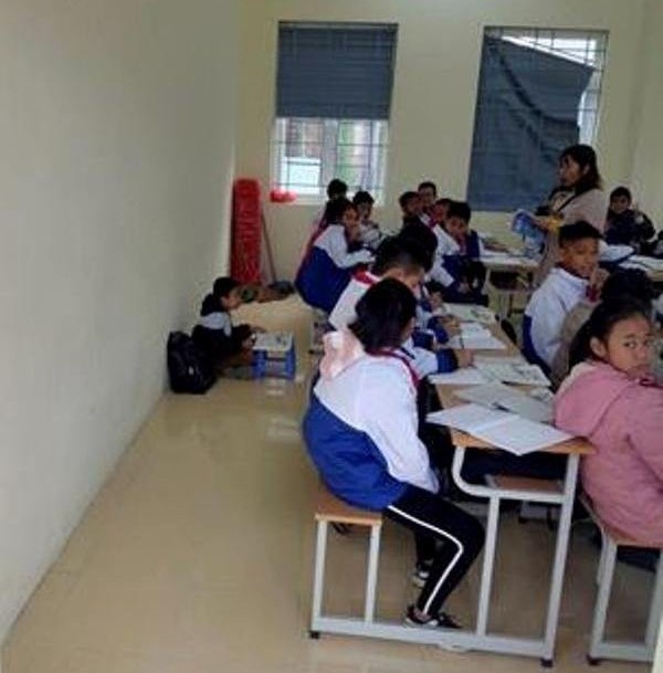 nam sinh bị cô giáo phạt  ảnh 1 nam sinh bi co giao phat anh 1