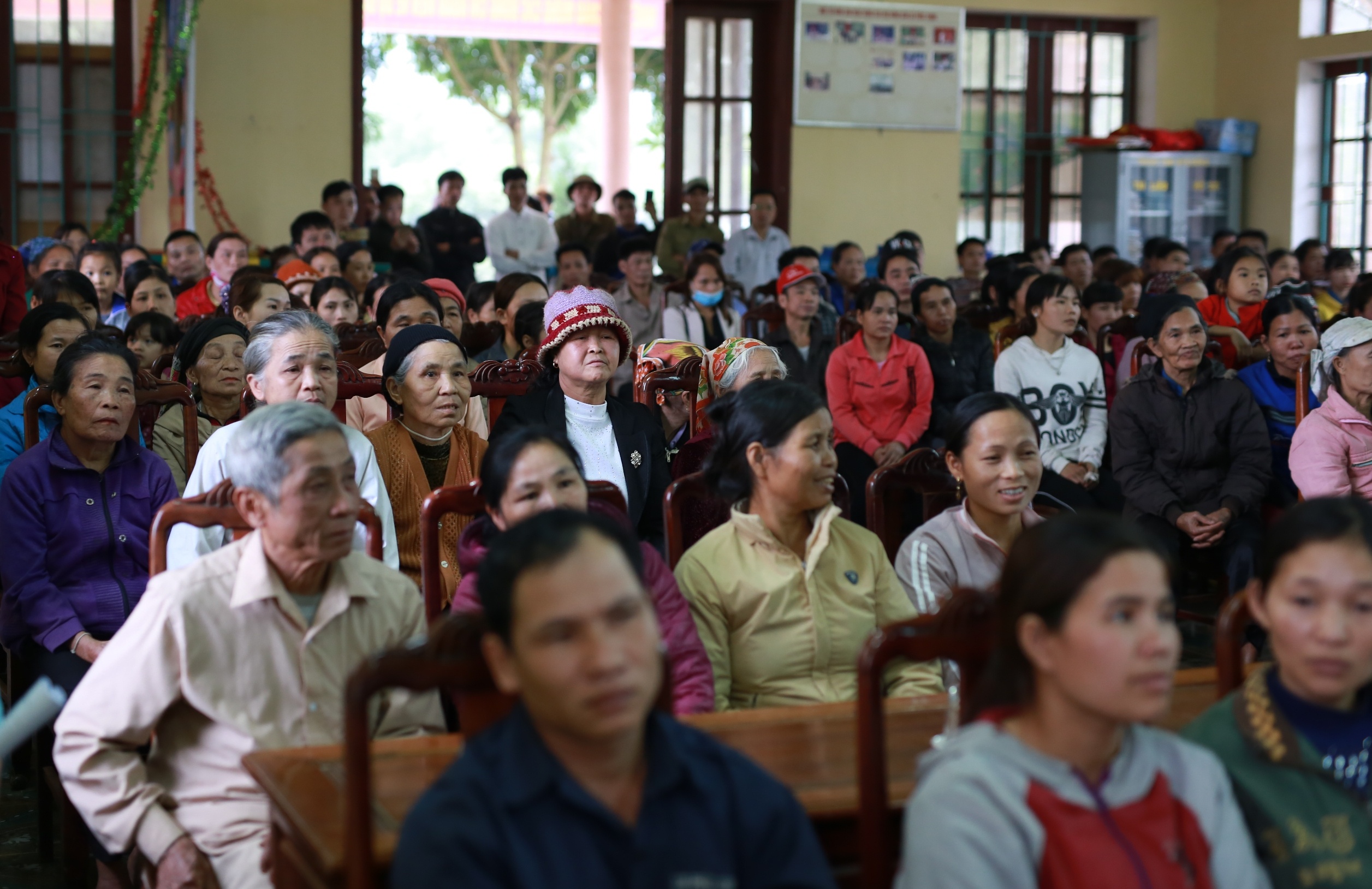 dan que thu mon Tien Dung duoc tang TV anh 1