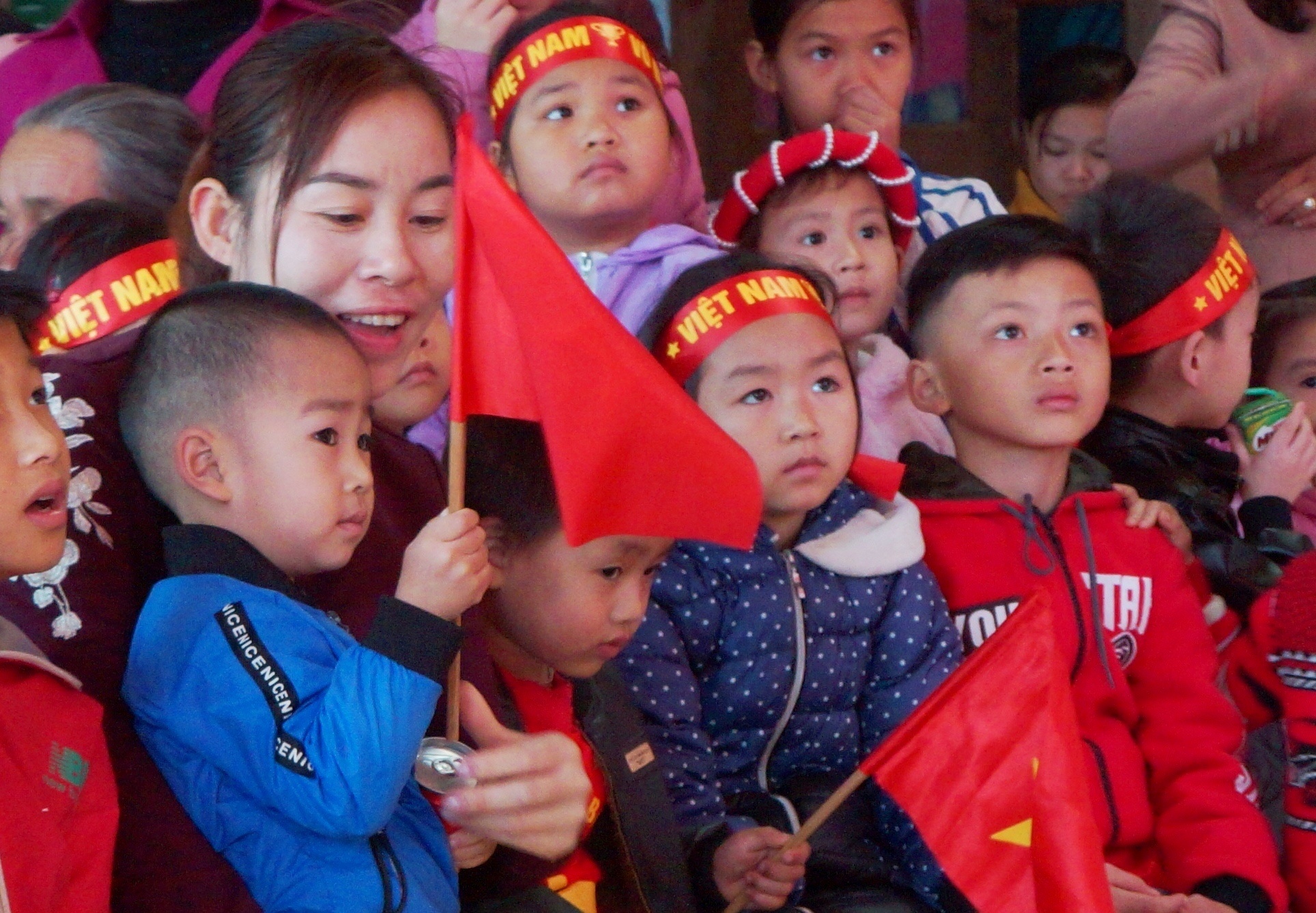 Que nha thu mon Bui Tien Dung san sang 'tiep lua' cho U23 Viet Nam hinh anh