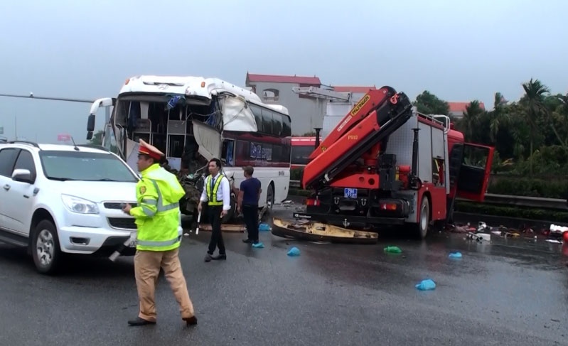 'Neu toi phanh gap xe khach da lat, so thuong vong se rat nhieu' hinh anh