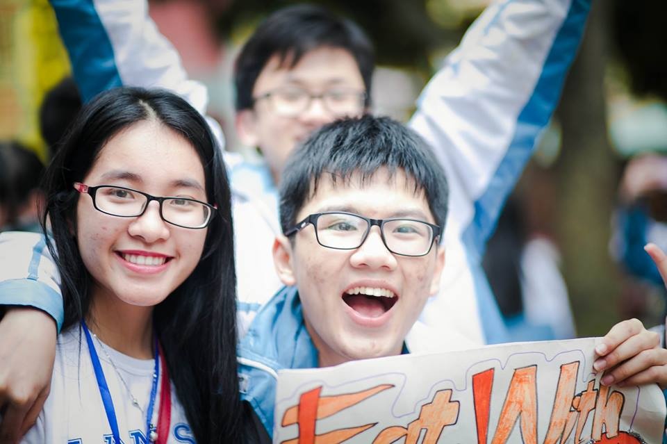 nam sinh gianh hoc bong My anh 3