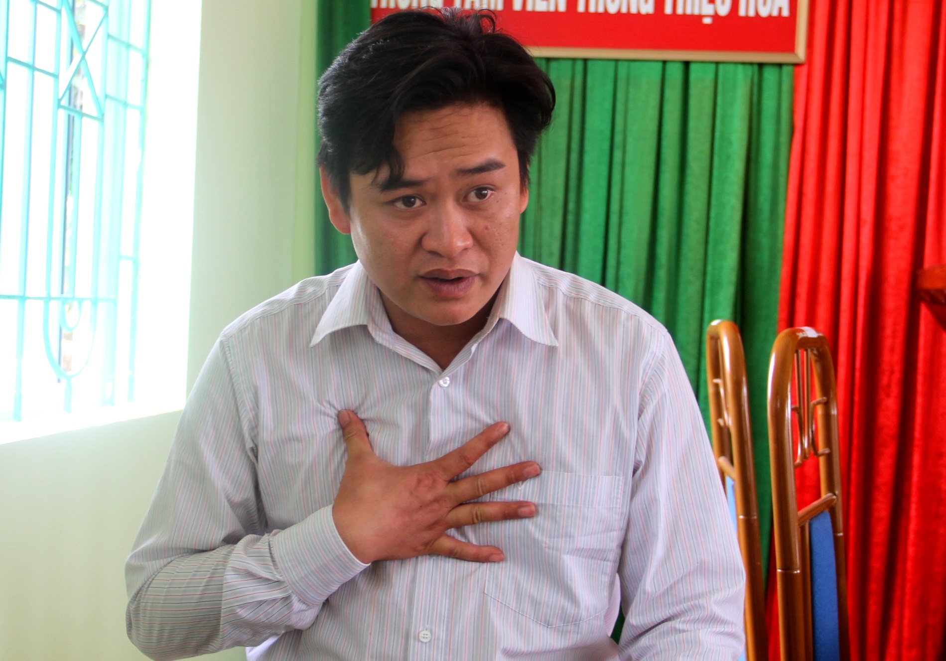 Chang trai cuu co gai 9X: 'Khong nghi se buong co ay ra du duoi suc' hinh anh