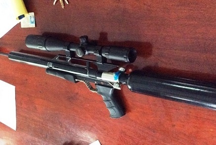 Bam duoi xe tai 15 km de ban tai xe hinh anh