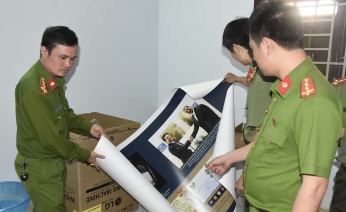 ben trong co so Hoi Thanh Duc Chua anh 7