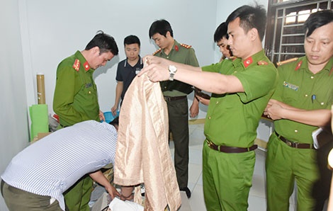 ben trong co so Hoi Thanh Duc Chua anh 3