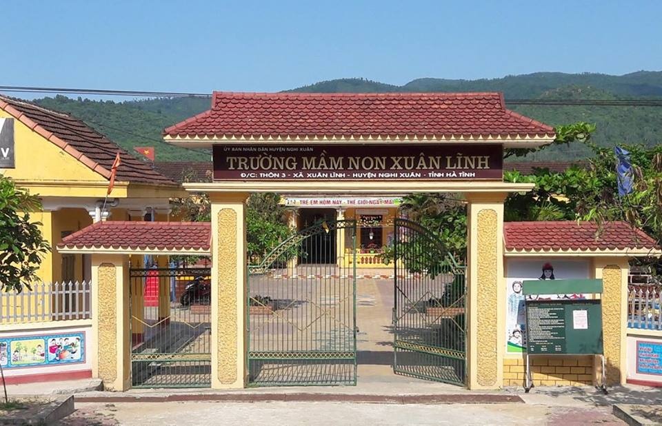 Phu huynh doi truong tra lai hon 300 trieu dong gop tu nguyen hinh anh