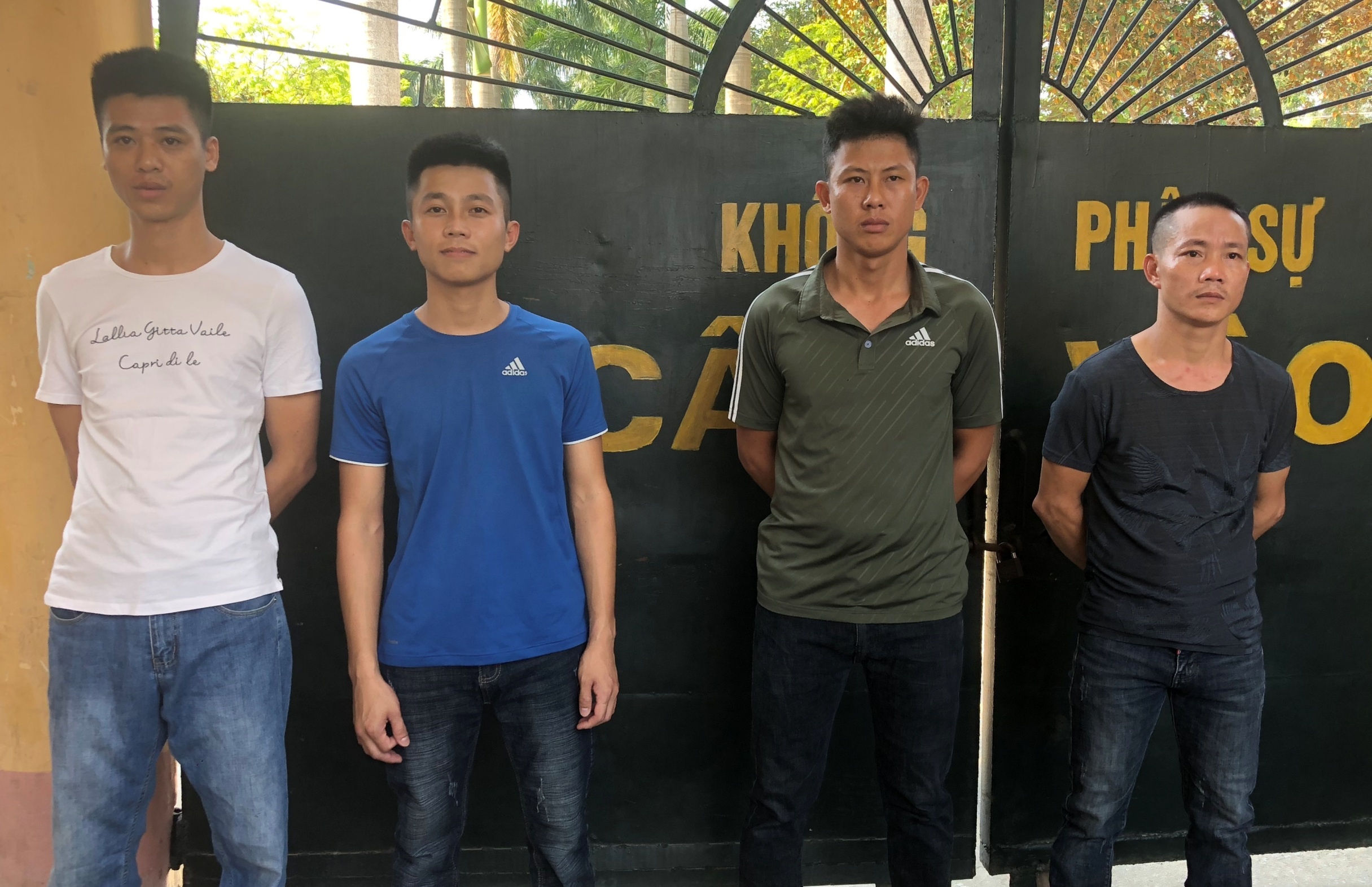 Con do no sung de tra thu anh 1