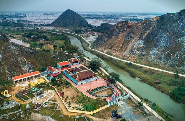 De nghi dung hoat dong mo da de doa di tich chua Han Son hinh anh