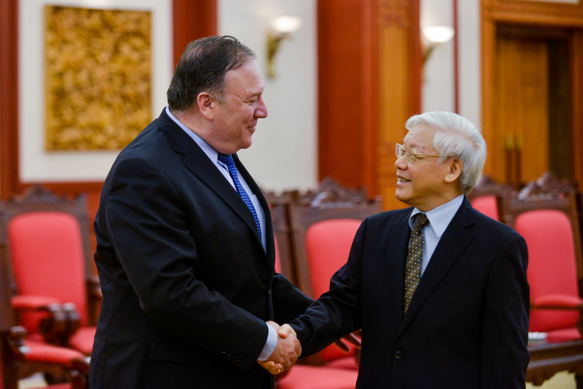 Tong bi thu Nguyen Phu Trong tiep Ngoai truong My Mike Pompeo hinh anh