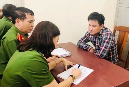 Bat 28 nguoi danh bac trong dem chung ket World Cup hinh anh