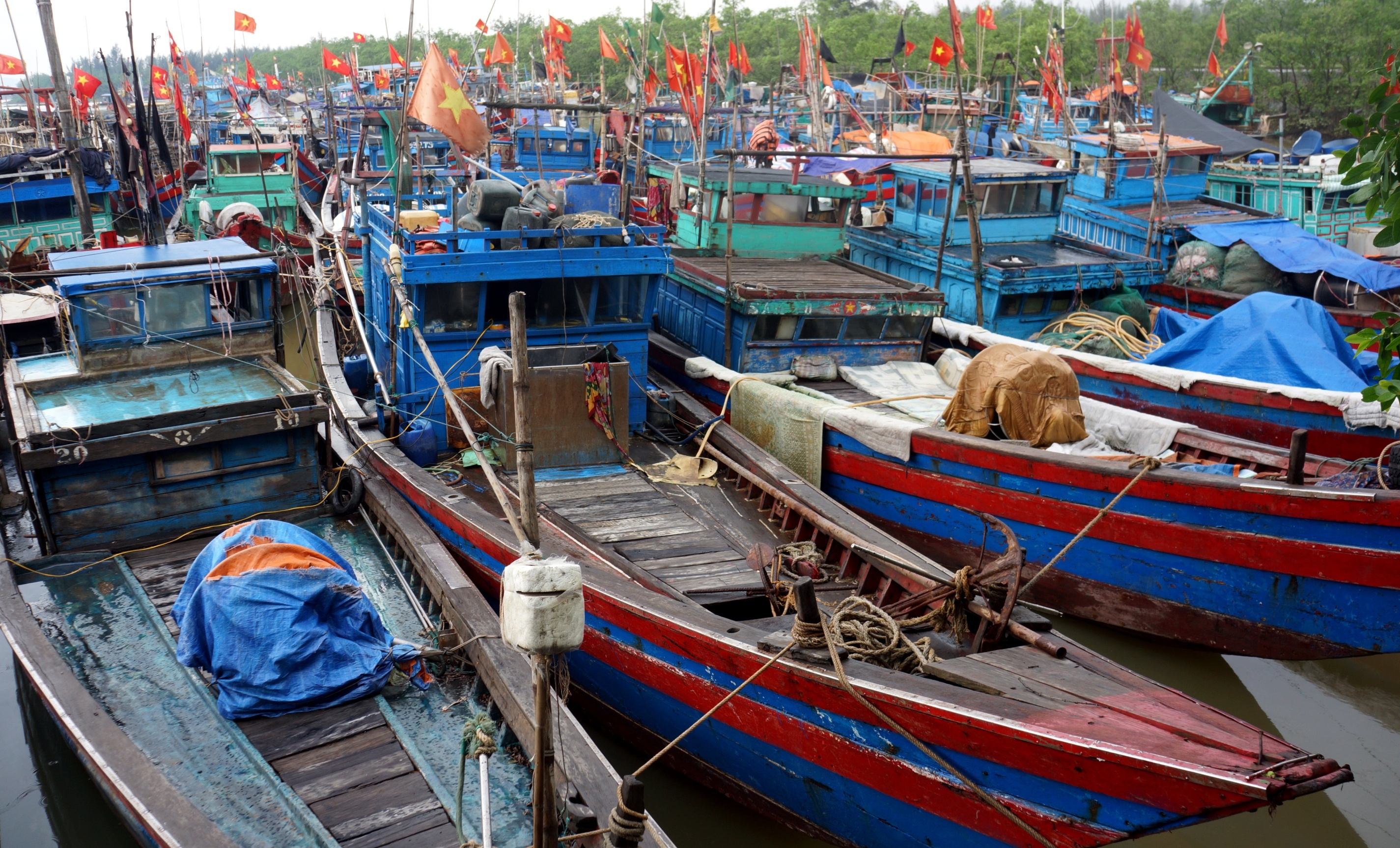 huyen khong hoan hop chong bao anh 2