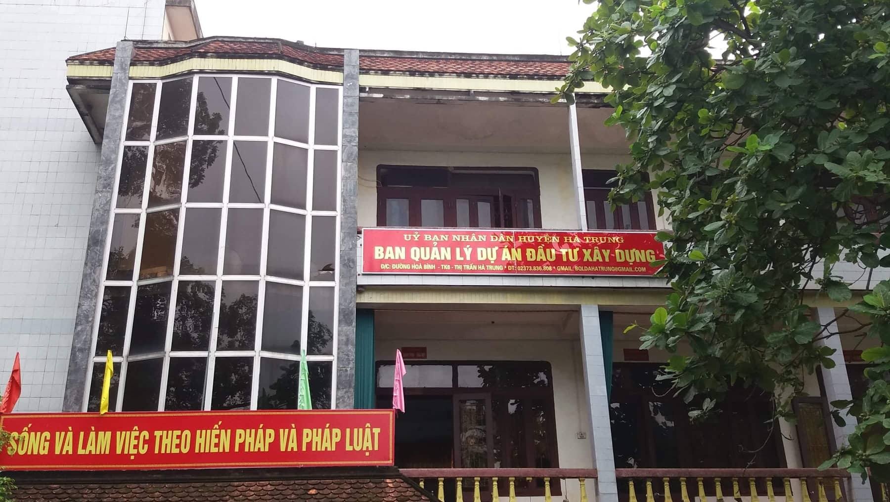 Giam doc BQL du an bi to 'voi' 100 trieu dong cua doanh nghiep hinh anh