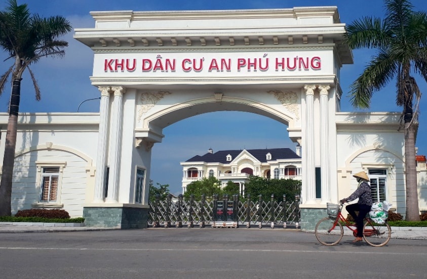 C46 điều tra vụ đất vàng trái luật ảnh 2 C46 dieu tra vu dat vang trai luat anh 2