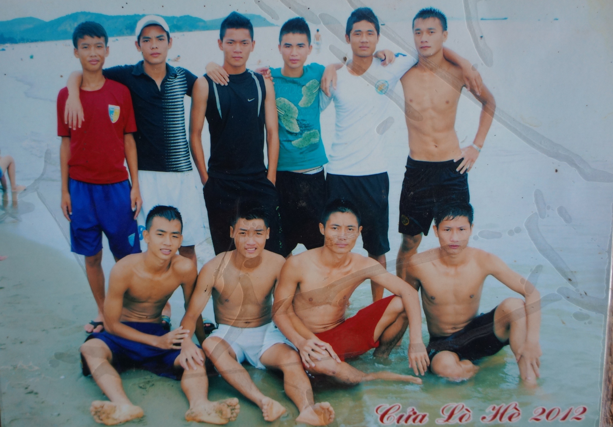 cau be bat bong buoi anh 5