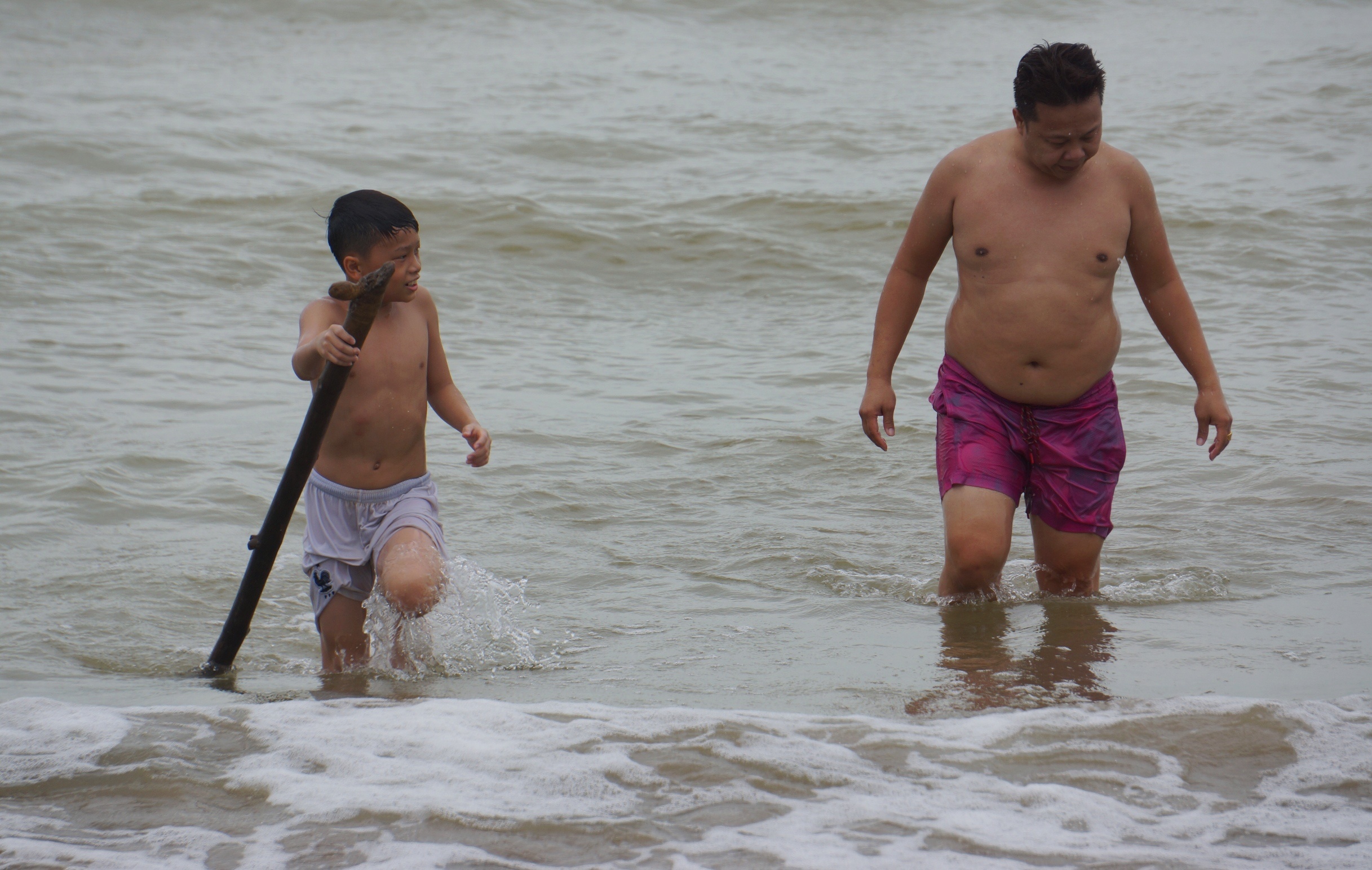 Bien Sam Son ngap rac anh 9