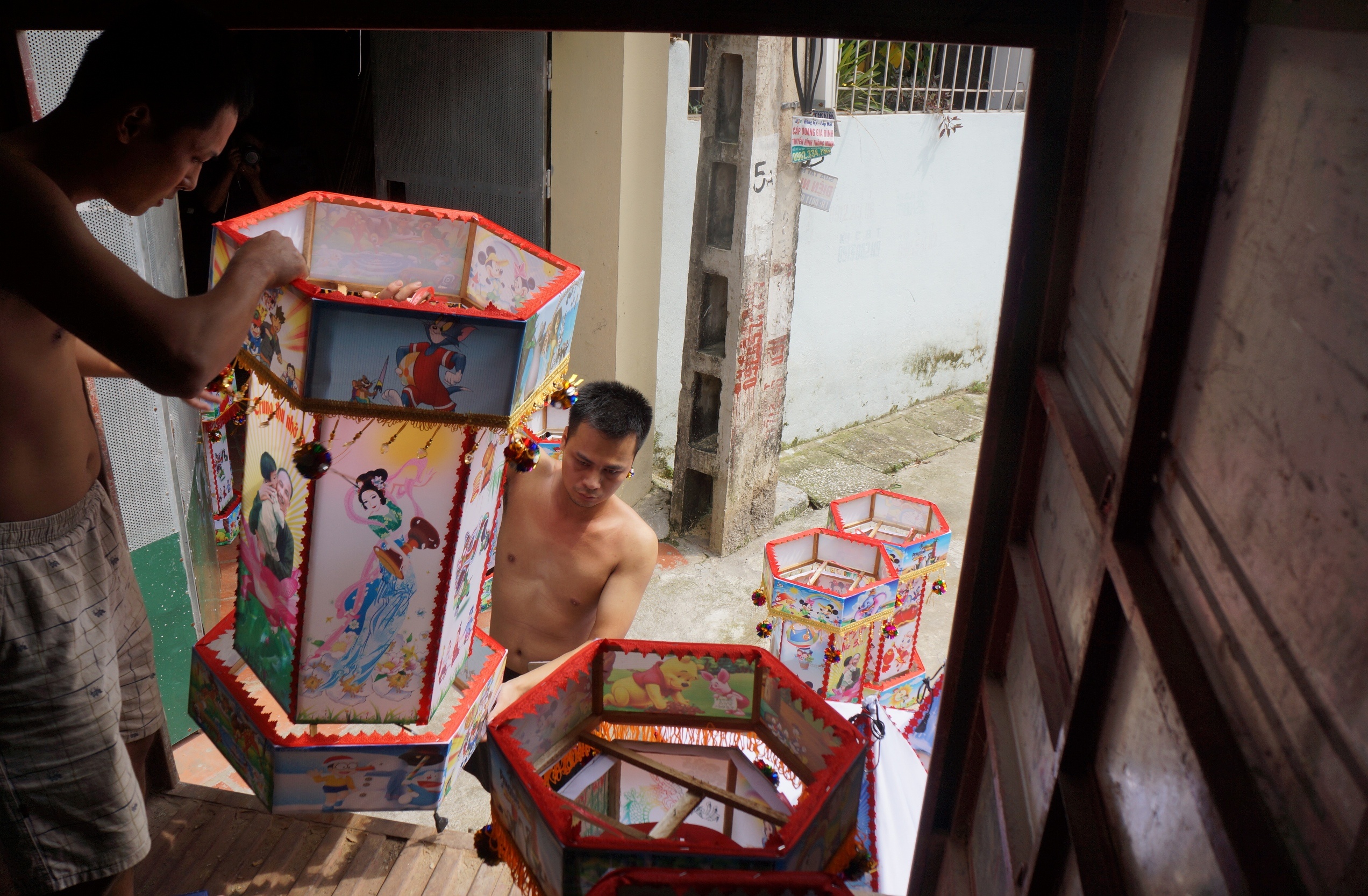 lang nghe den trung thu anh 9