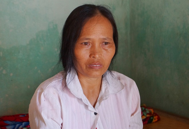 dinh chi bac si mo khoi u anh 1