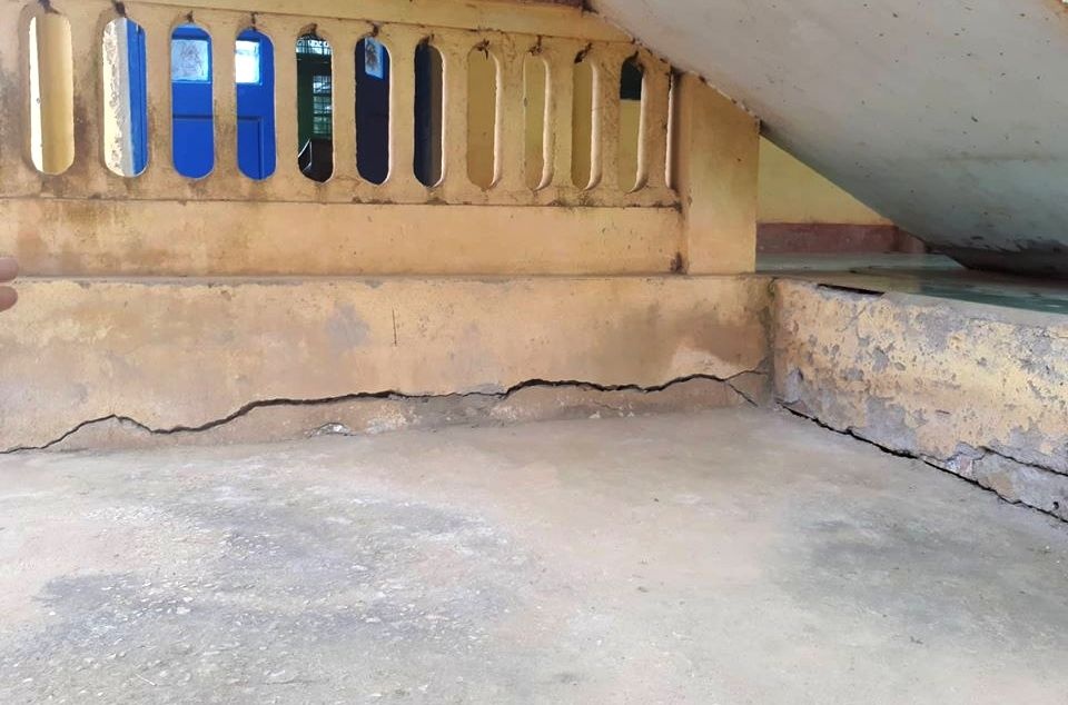 trường sụt lún ảnh 1 truong sut lun anh 1