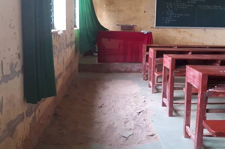 trường sụt lún ảnh 2 truong sut lun anh 2