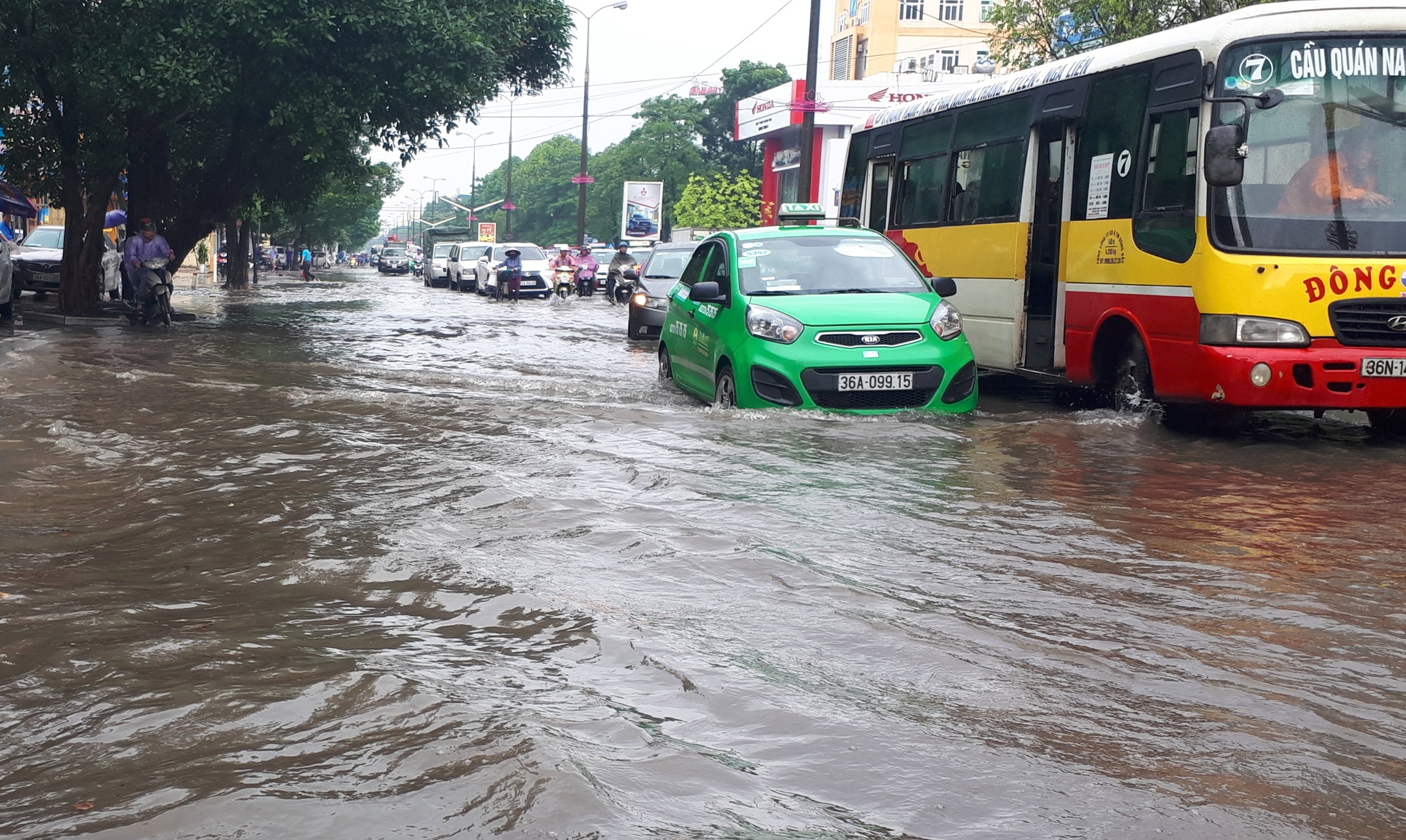 TP Thanh Hoa ngap sau anh 1