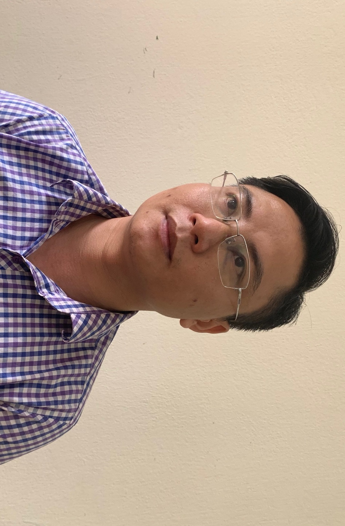 Tu xung nha bao, cuong doat 50 trieu cua doanh nghiep hinh anh