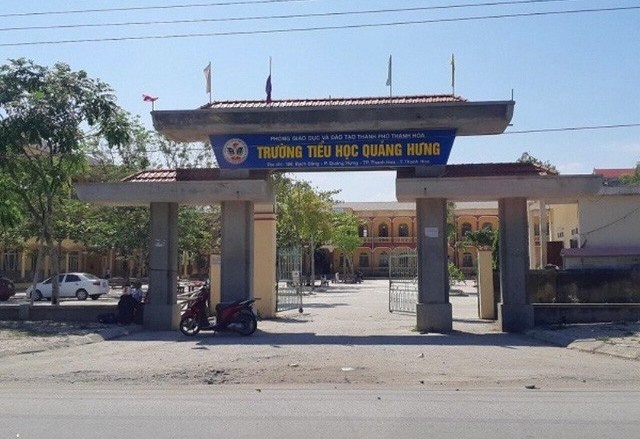 Canh cao nu hieu truong lap ho so khong xay phong hoc hinh anh