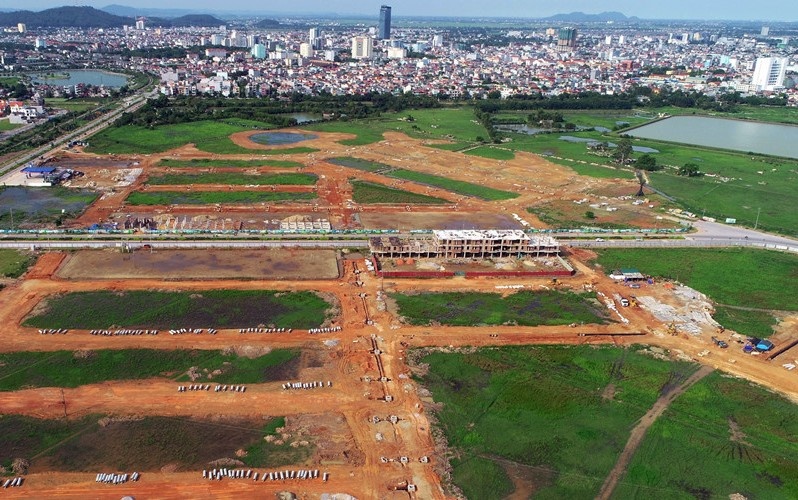 Cuu can bo tai nguyen cau ket lua ban dat, chiem doat hon 60 ty hinh anh