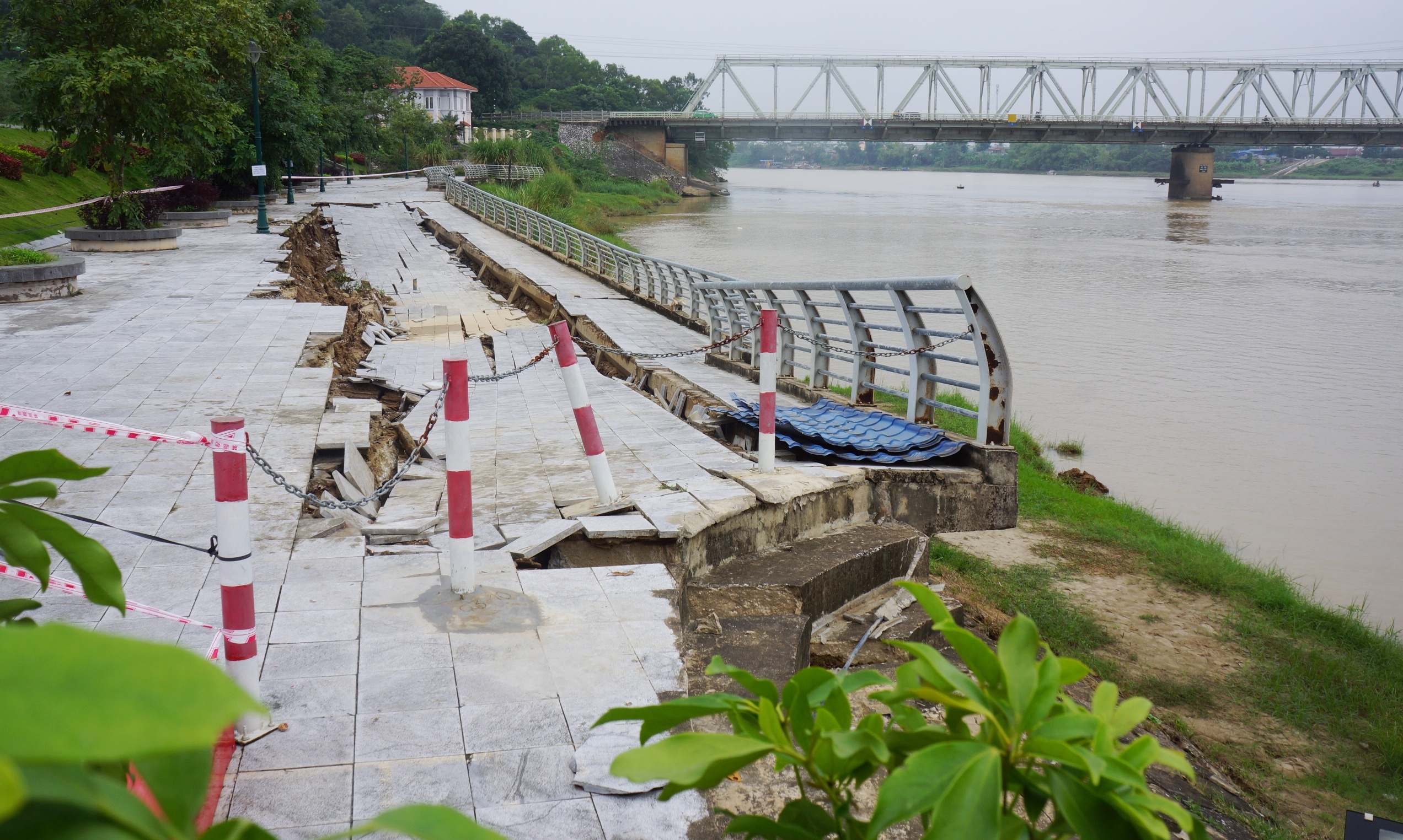 de ke song Ma sat lo anh 1