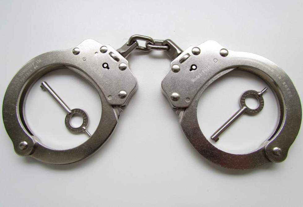 Bat mot dai ta hai quan vi pham ve quan ly dat dai hinh anh