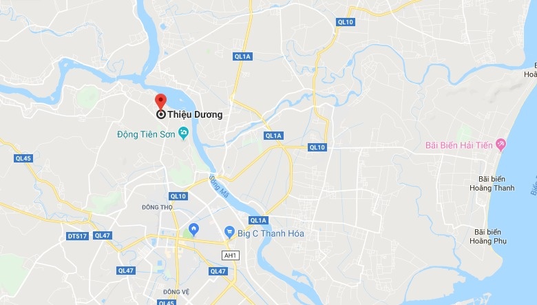 xưởng gỗ cháy dữ dội ảnh 2 xuong go chay du doi anh 2