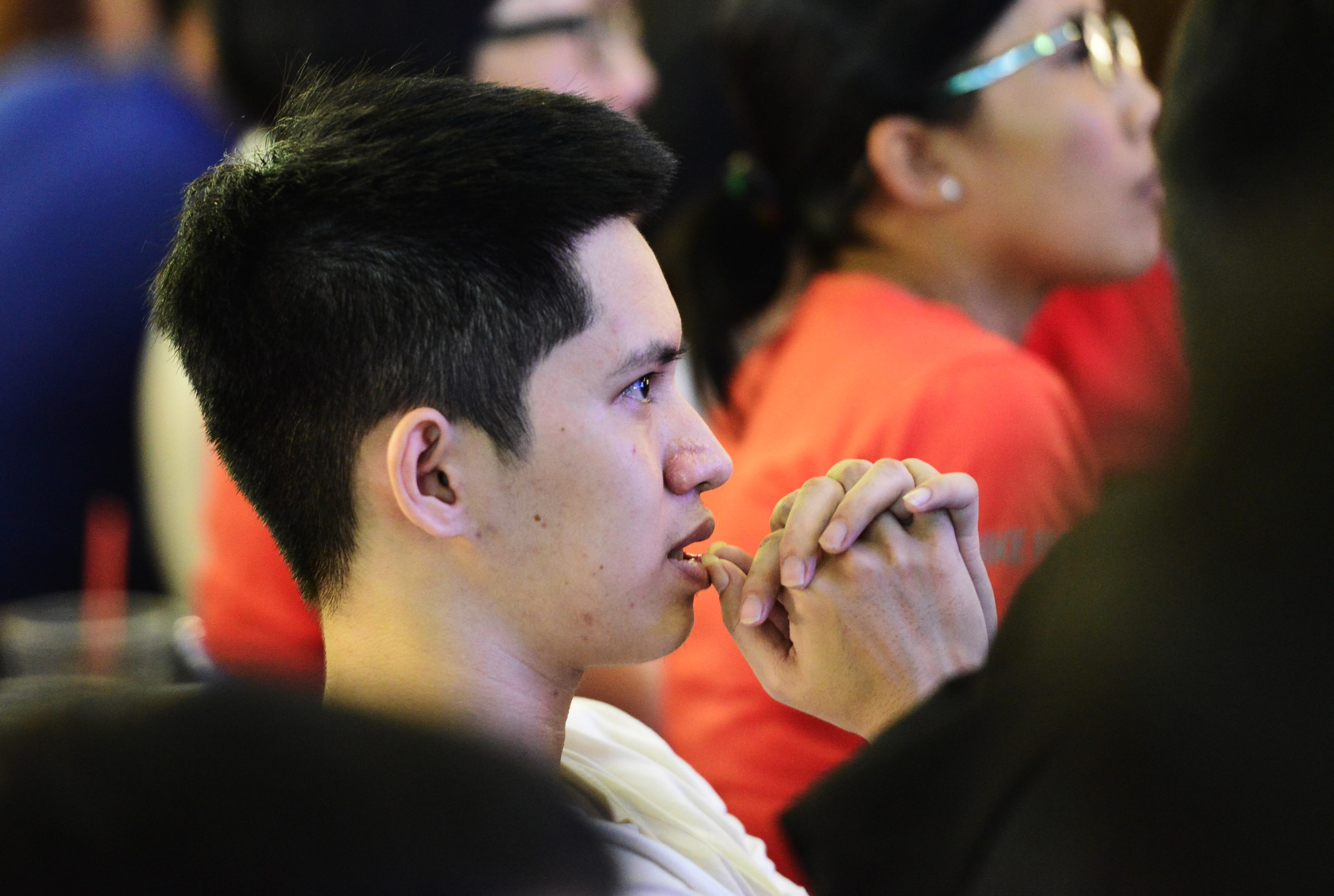 khong khi truoc chung ket anh 5