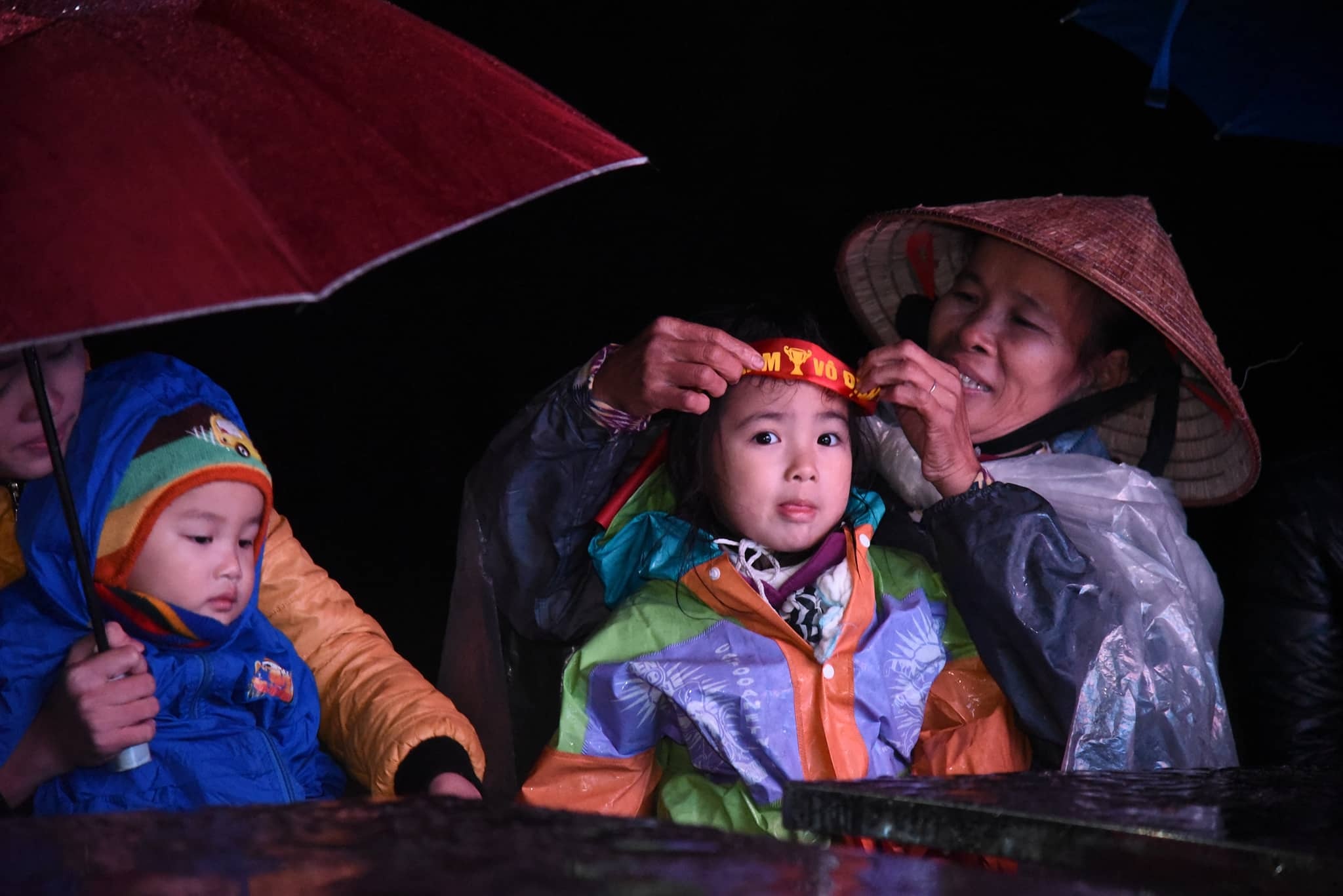 khong khi truoc chung ket anh 15