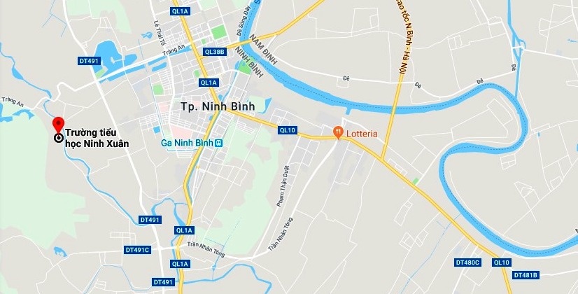 hoc sinh bi cho can anh 2