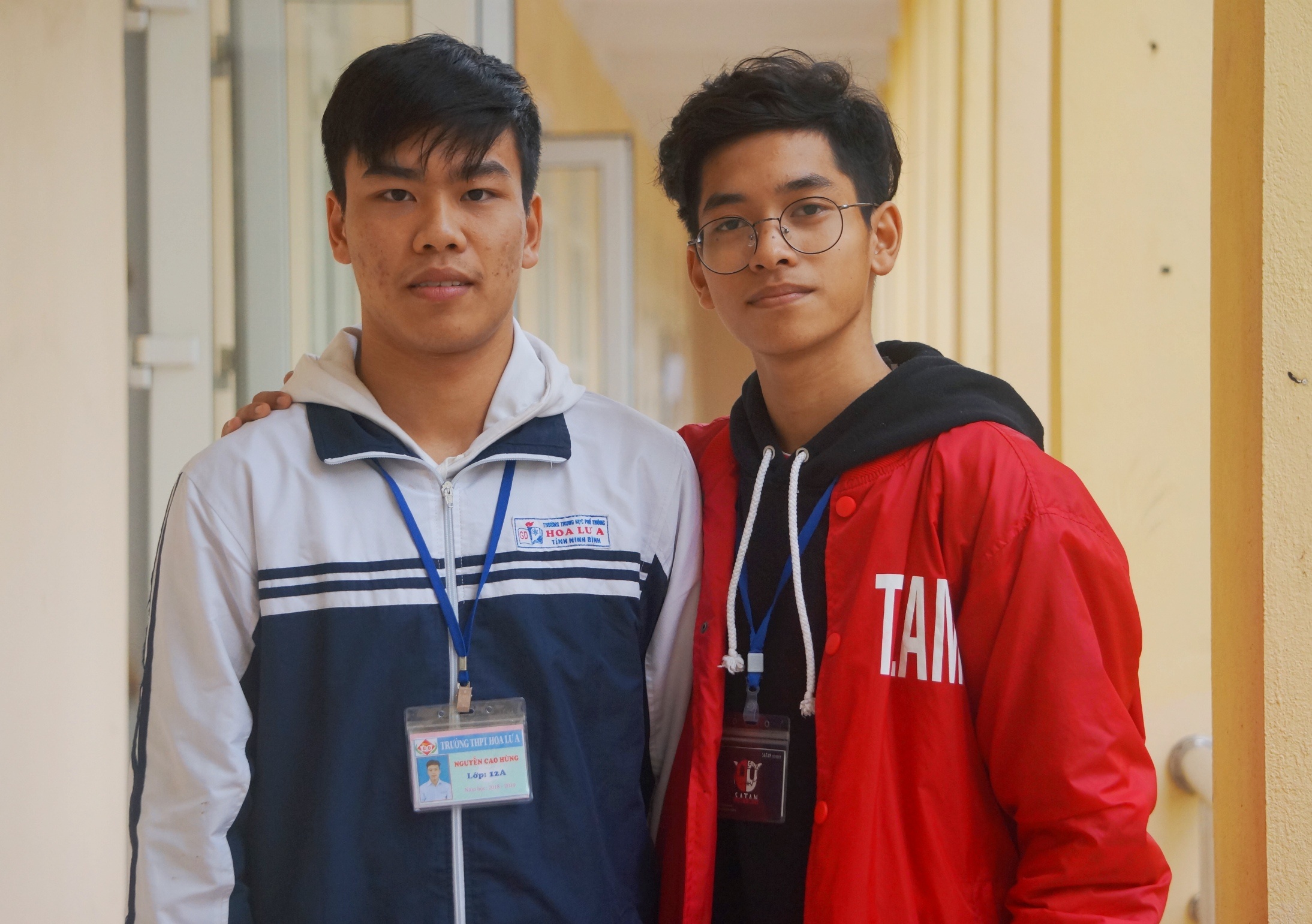 hai nam sinh che giuong da nang anh 1