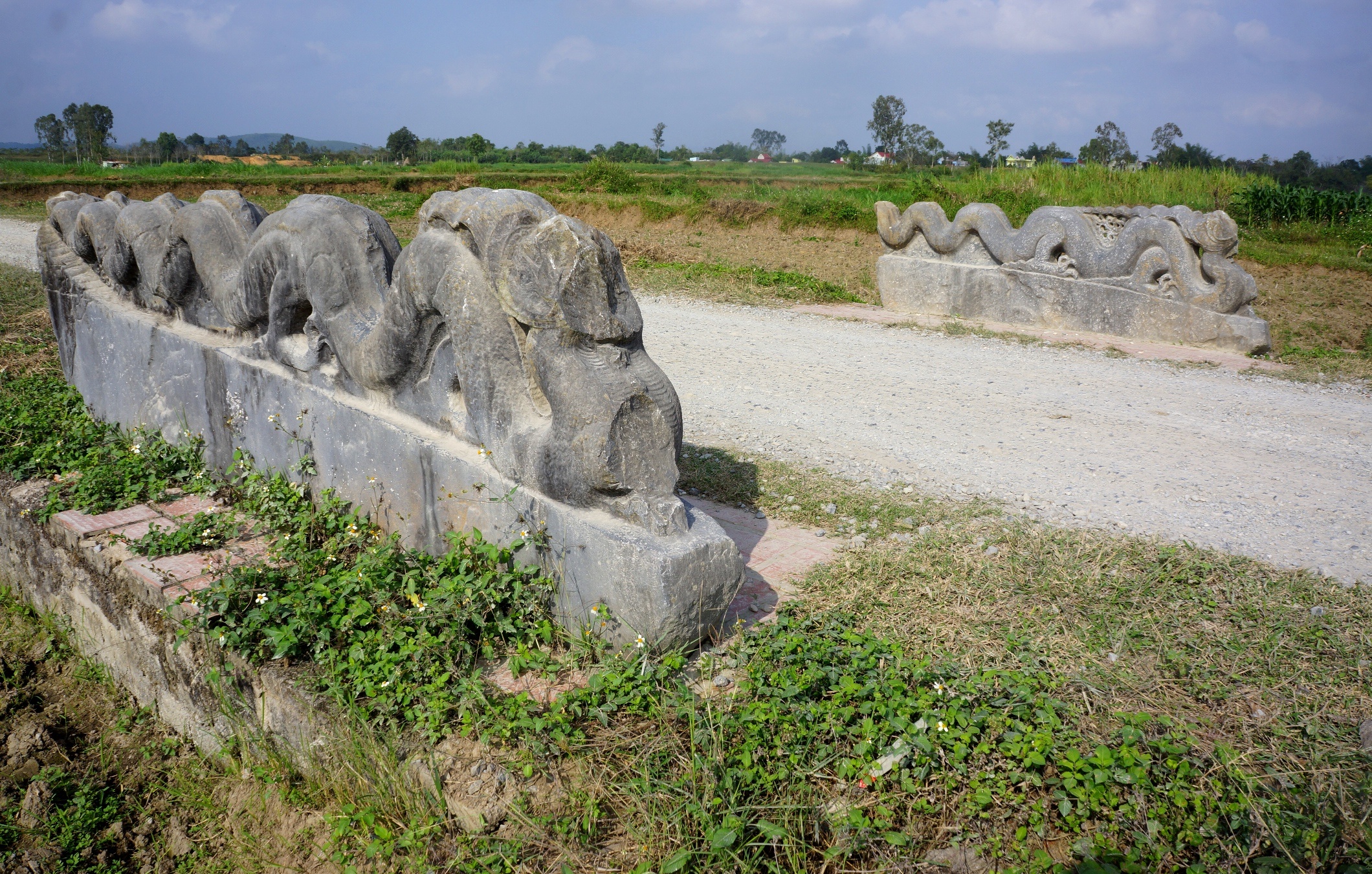 cong truong da co xay thanh nha Ho anh 9