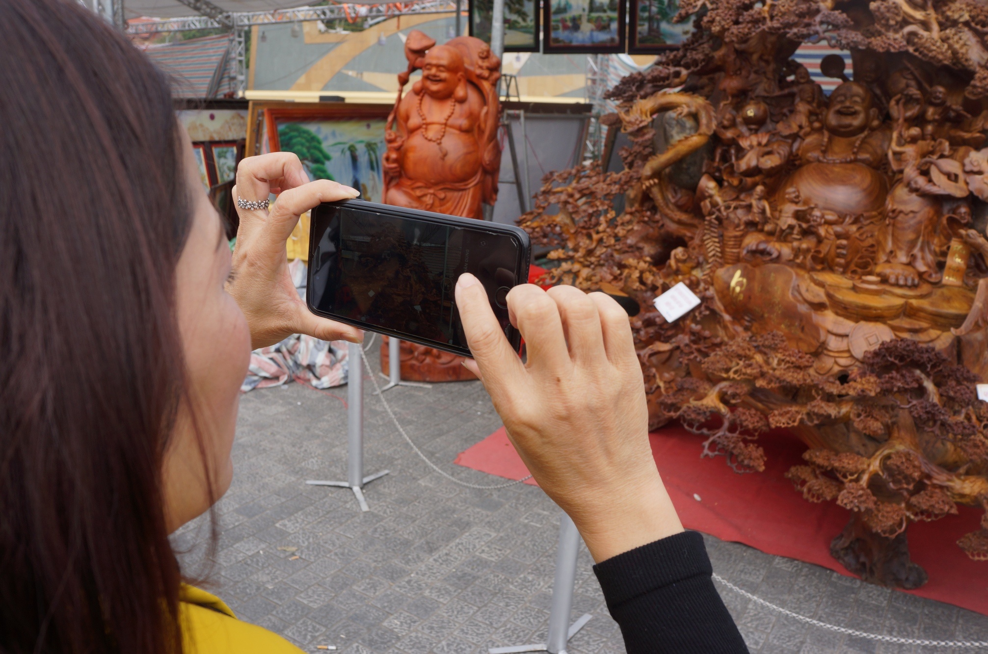 tuong phat gia tien ty o cho Tet anh 9