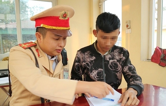 Hai tai xe xe tai duong dai duong tinh voi chat ma tuy hinh anh