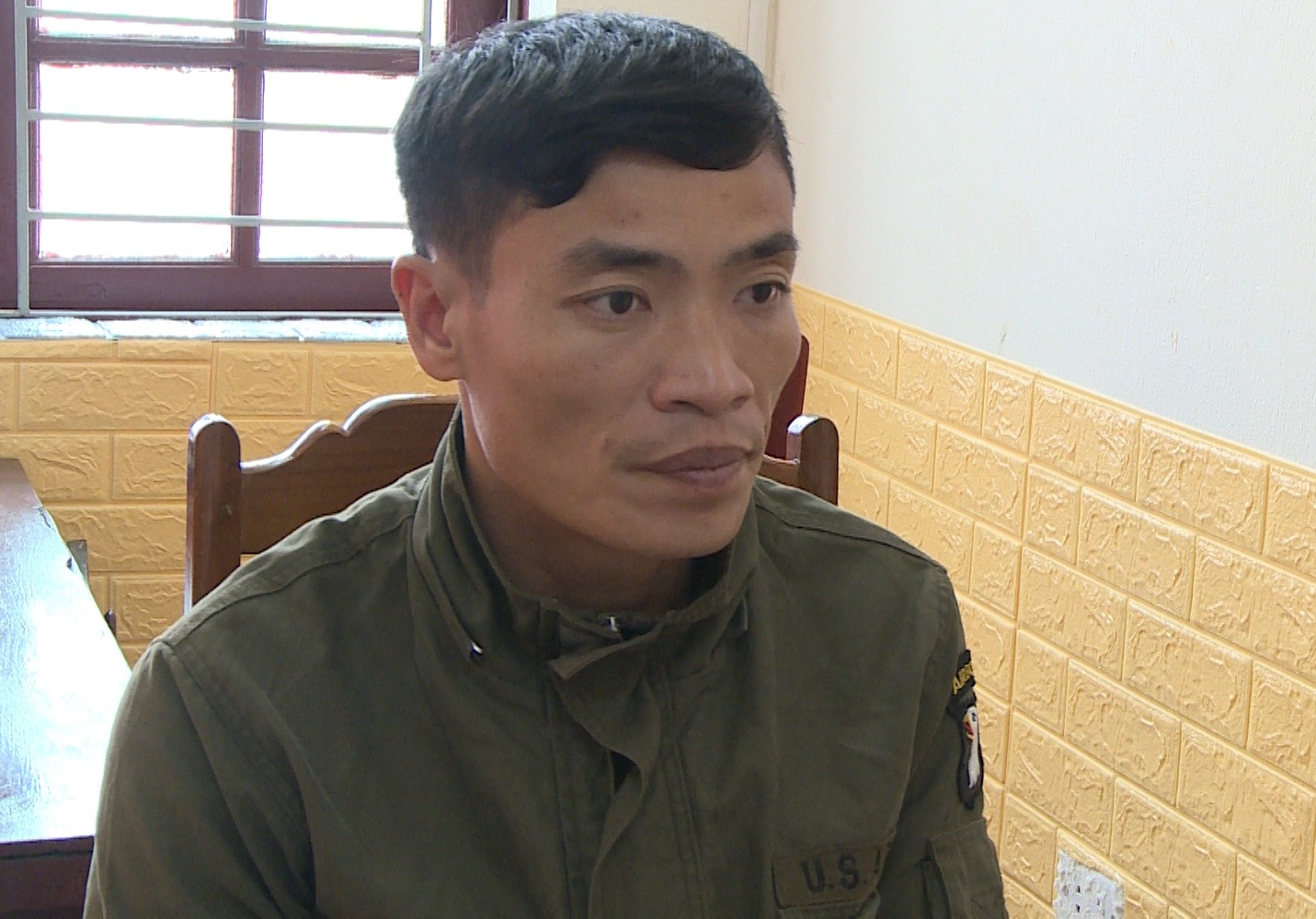 Bat nghi pham siet co chu nha den chet roi cuop tai san hinh anh