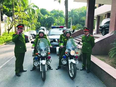 canh sat 113 ke chuyen don Tet anh 1