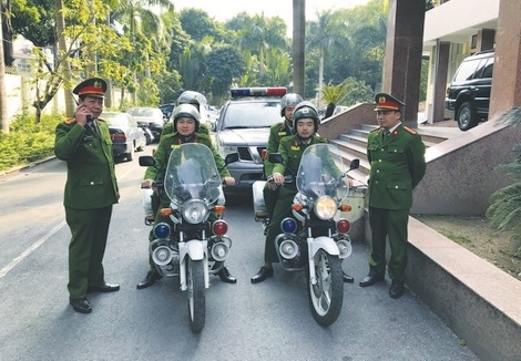 Canh sat 113 ke chuyen don Tet hinh anh