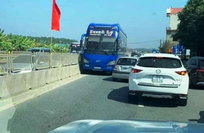 tai xe chay nguoc chieu tren quoc lo anh 1