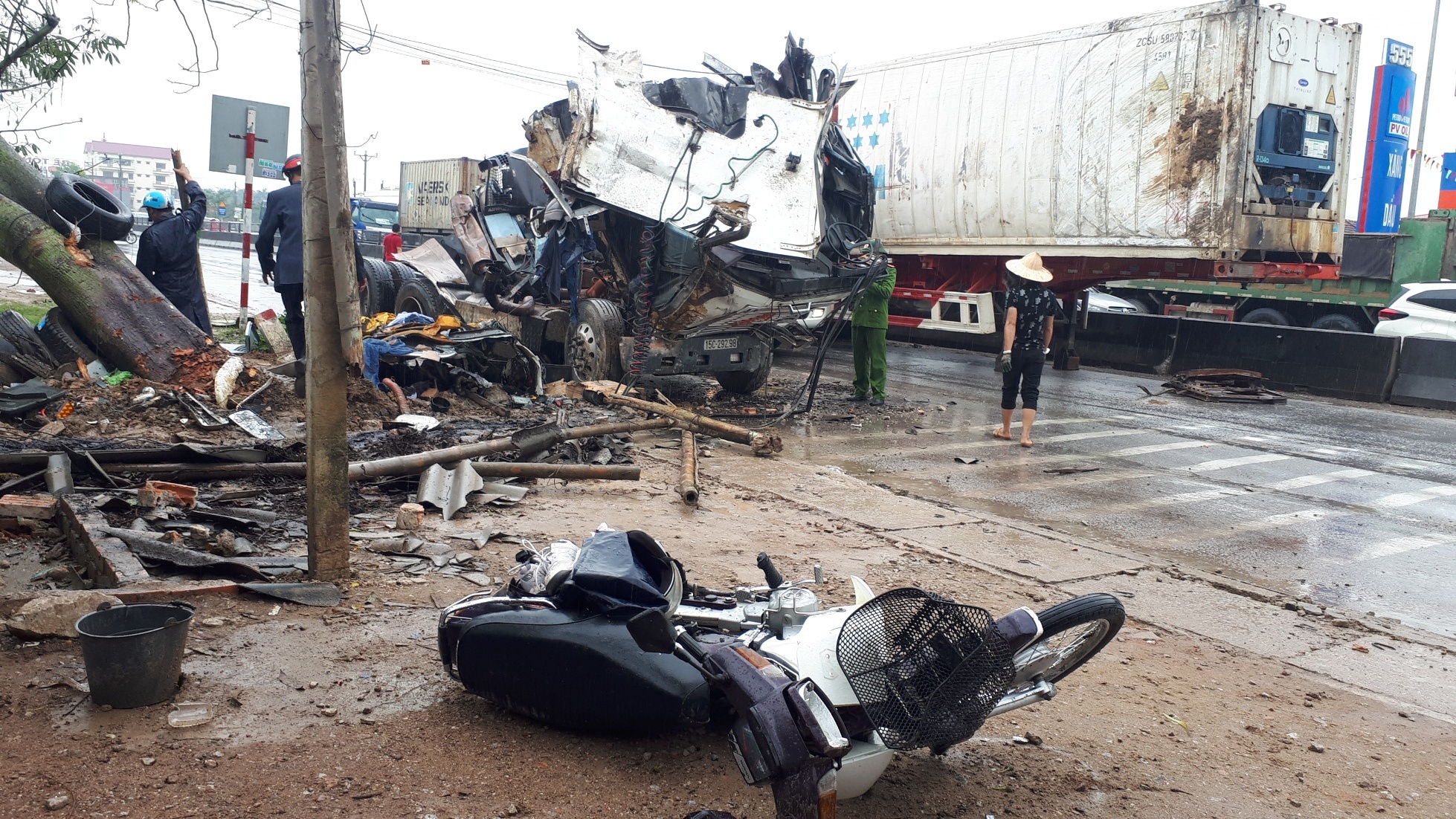 tai nan lien hoan anh 1