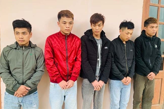 gọi đàn em bắn người ảnh 2 goi dan em ban nguoi anh 2