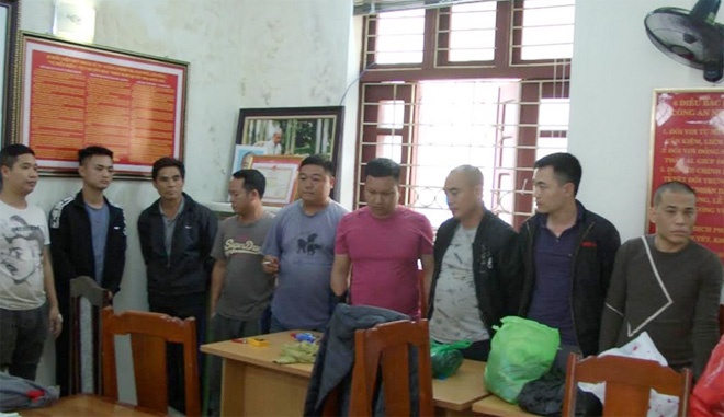 50 canh sat dot kich soi bac tren dinh doi hinh anh