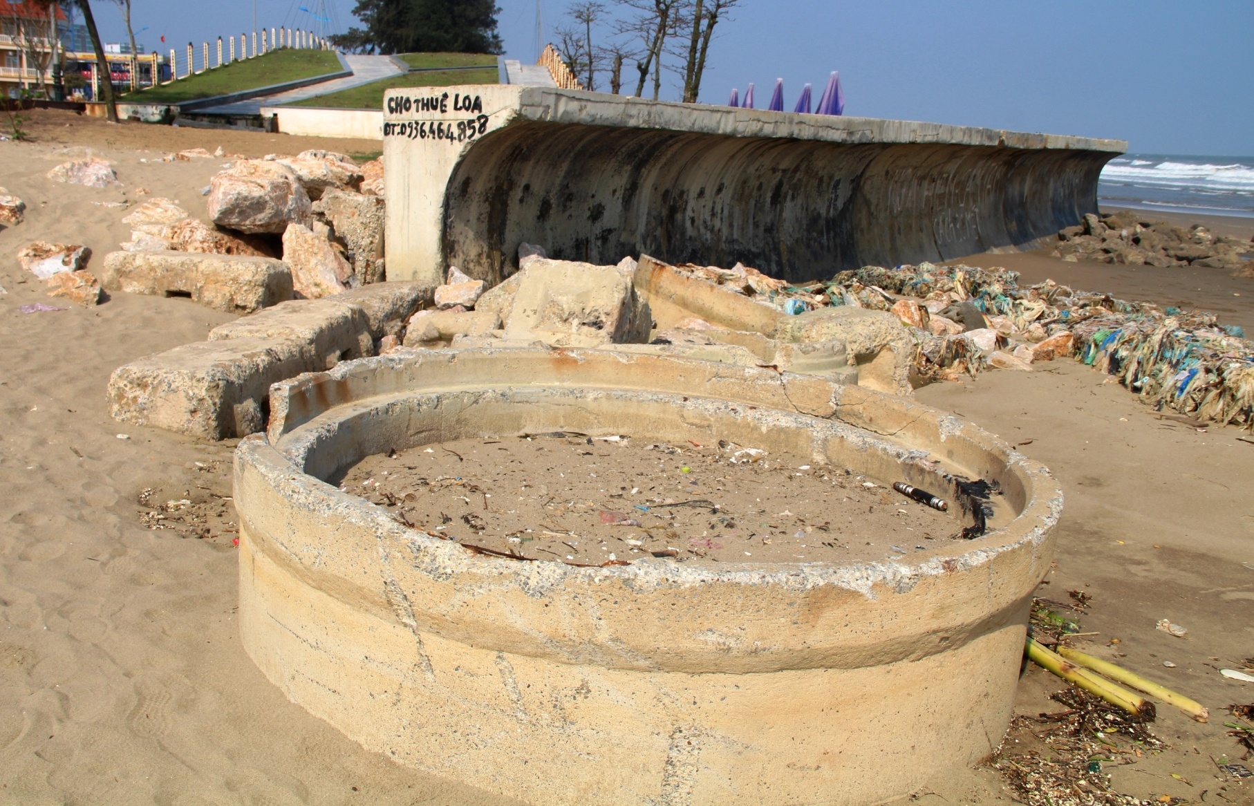 bay da tren bien Sam Son anh 9