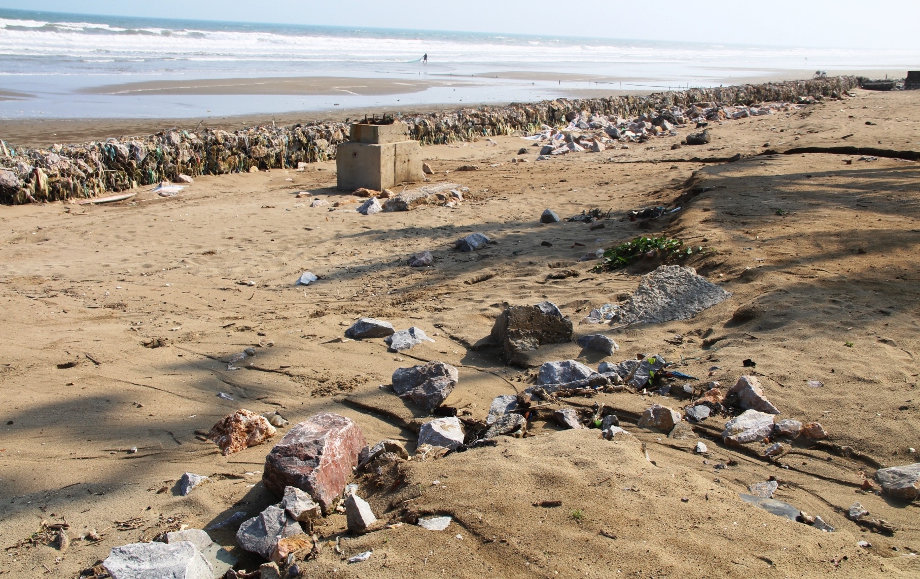 bay da tren bien Sam Son anh 2