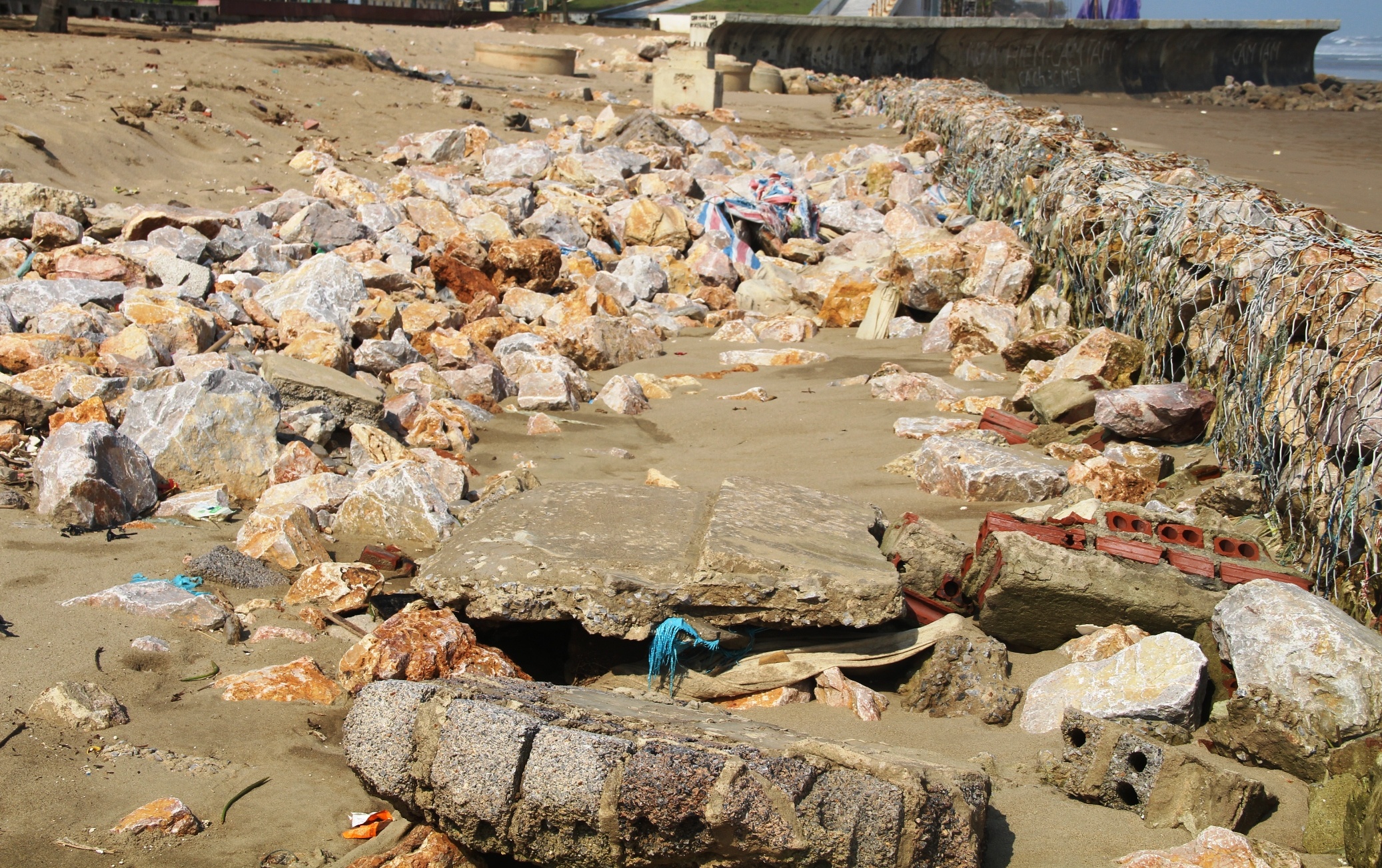 bay da tren bien Sam Son anh 4