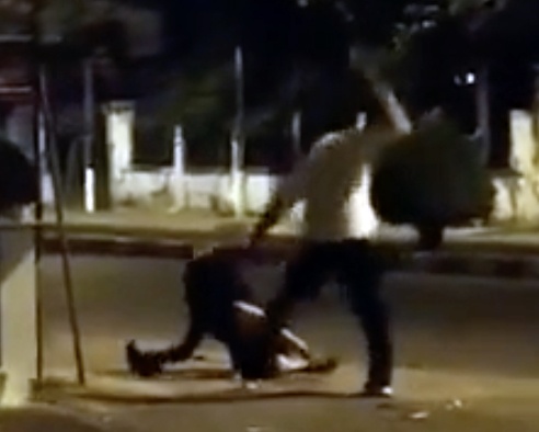 Xac minh clip co gai bi danh da man tren duong dem 8/3 hinh anh